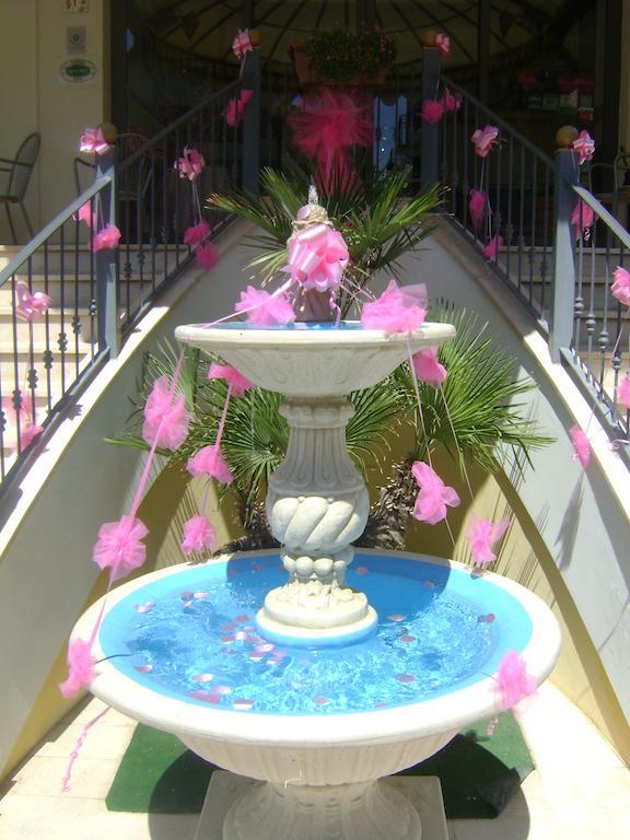 Hotel Zeus Rimini Exterior photo