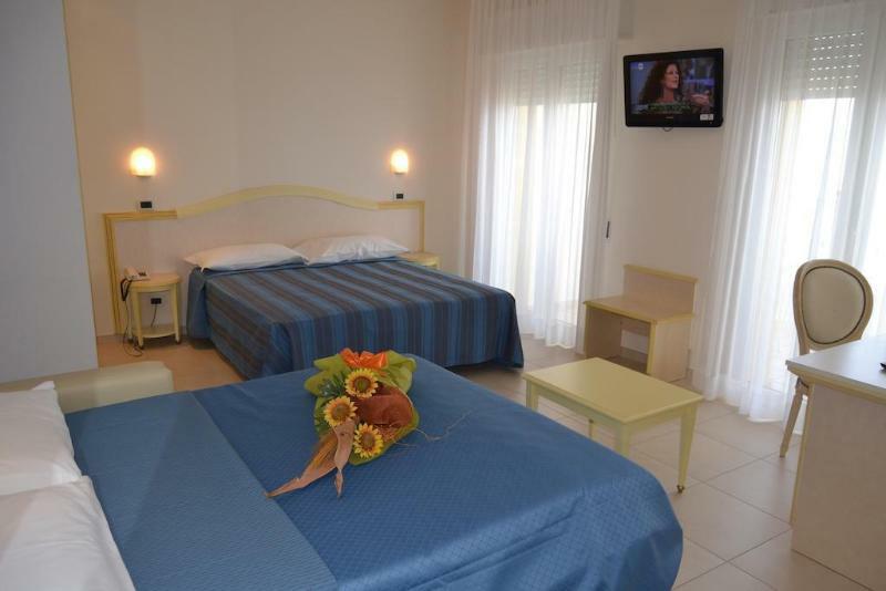 Hotel Zeus Rimini Exterior photo